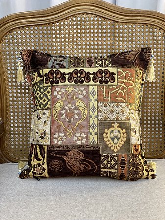 Capa Para Almofada - Jacquard - Marrom e Bege - Tassel