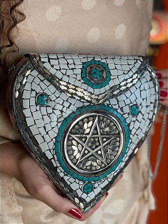Bolsa Clutch em Metal - Coração - Verde e Branco - Com Alça