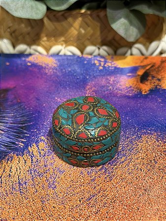 Porta Joias - Metal - Feito à mão - Verde, Vermelho e Dourado - 4,5cm
