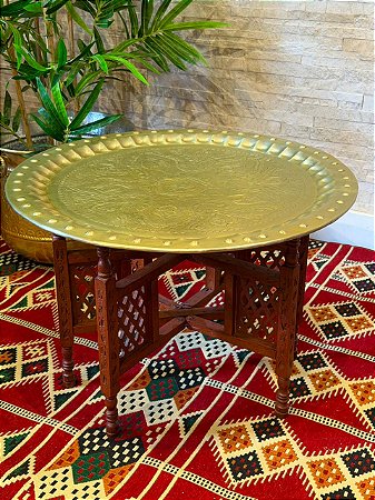 Base de Madeira Para Mesa - Entalhada