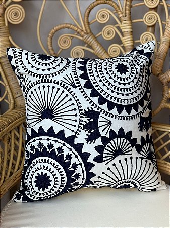 Capa Para Almofada - Bordada - Azul