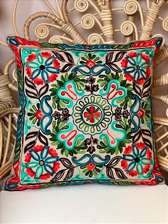 Capa de Almofada Bordada 45x45 Fendi