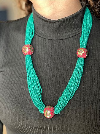 Colar Comprido - Metal e Resina - Verde Turquesa e Vermelho