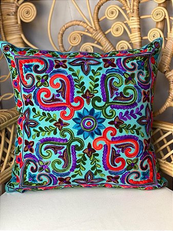 Capa de Almofada Bordada 45x45 Azul Turquesa