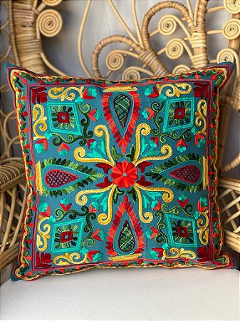 Capa de Almofada Bordada 45x45 Azul Escuro