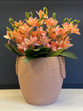 Cachepot em Cimento - Rosa - Relevo - 24,5CM