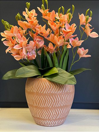 Cachepot em Cimento - Telha - Relevo - 19,5CM