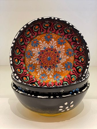 Bowl - Cerâmica - Turquia - Alto Relevo - Preto - Tamanho Médio