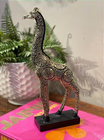 Girafa com Base - Decorativa -  Resina - Dourado e Preto