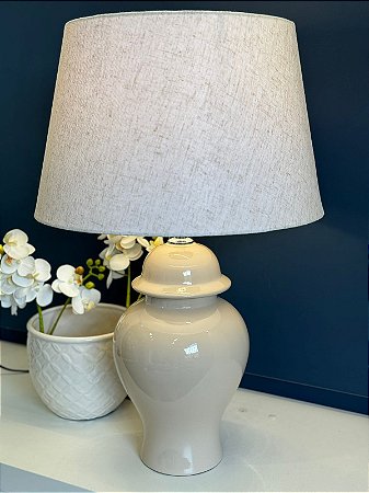 Abajur - Cerâmica - Bege com Cúpula