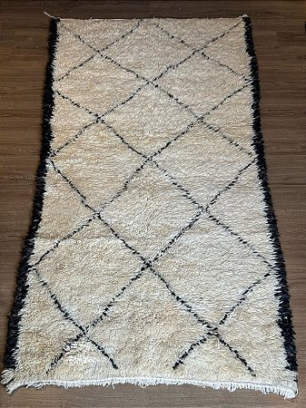 Tapete Marroquino - Beni Berber Ourain - Lã de Ovelha Artesanal - 1,90MT X 1,05MT