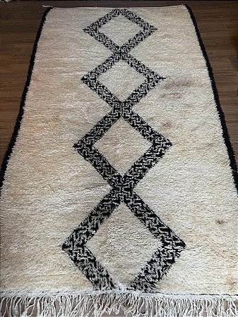 Tapete Marroquino - Beni Berber Ourain - Lã de Ovelha Artesanal - 2,45MT X 1,45MT