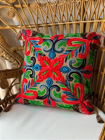 Capa de Almofada Bordada Tassel 45x45 Marrom