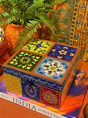 Caixa Decorativa - Porta Joias - Madeira e Azulejo - Pintado á Mão - M