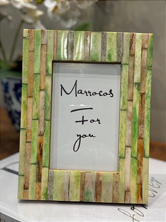 Porta Retrato - Foto 10 x 15 - Osso - Verde e Marrom