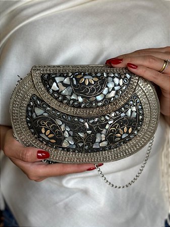 Bolsa Clutch em Metal - Madrepérolas e Prata - Com Alça