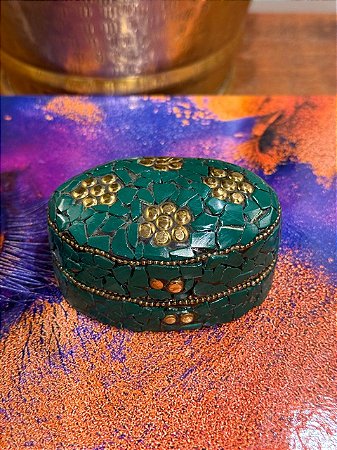Porta Joias - Metal - Feito à mão - Verde e Dourado - G