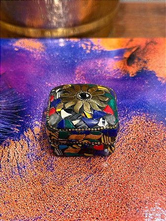 Porta Joias - Metal - Feito à mão - Colorido e Dourado - P