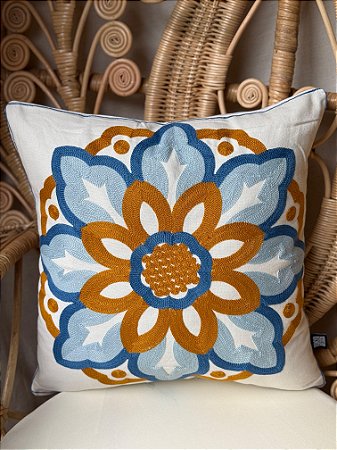 Capa Para Almofada - Bordada - Colorida