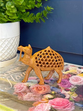Camelo Decorativo - Madeira - 8cm