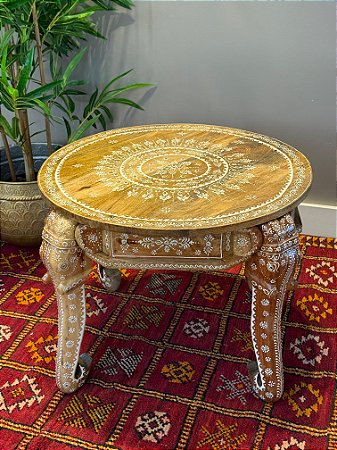 Mesa - Pé de Elefante - Madeira - Pintada à mão - G