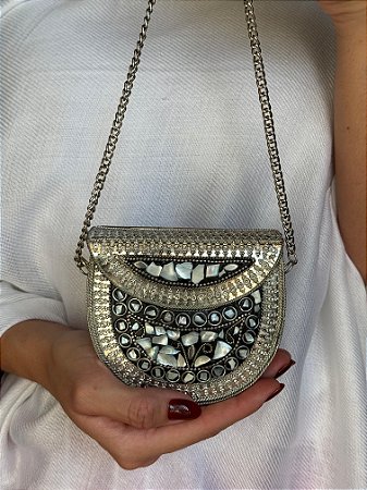 Mini Bolsa Clutch em Metal - Madrepérola e Prata - Com Alça