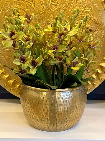 Cachepot em Alumínio  - Martelado - Dourado - 26,5CM