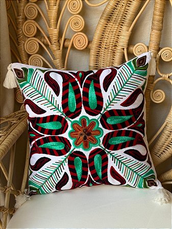 Capa de Almofada Bordada Tassel 45x45 Branca