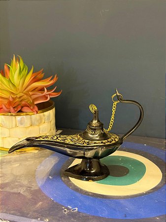 Lâmpada Mágica - Metal - Preto e Dourado - 15,5CM