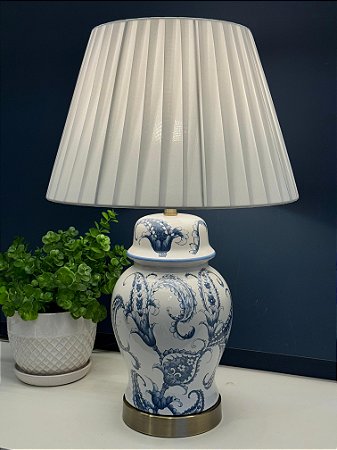 Abajur - Cerâmica - Flores - Branco e Azul com Cúpula