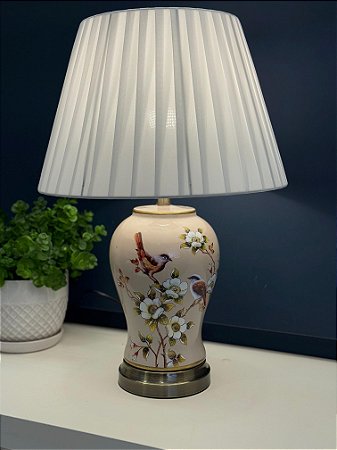 Abajur - Cerâmica - Pássaros e Flores - Bege com Cúpula