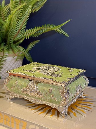 Caixa Decorativa - Resina e  Metal - Porta Jóias - Verde Claro e Prata