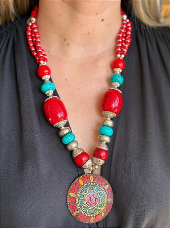 Colar - Metal e Resina - Vermelho e Turquesa