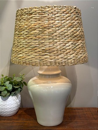Abajur - Cerâmica - Off White com Cúpula de Palha