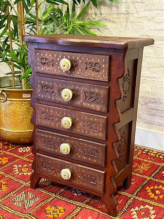 Gaveteiro - Madeira Entalhada - 5 Gavetas - Puxador Branco e Dourado