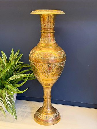 Vaso em Latão - Dourado - 60CM