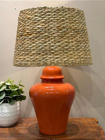 Abajur - Cerâmica - Terracota com Cúpula de Palha