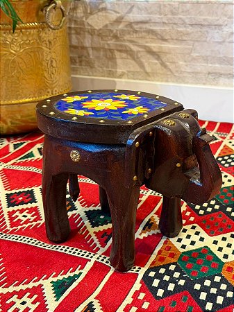 Banqueta - Elefante - Madeira - Azulejo - Marrom, Azul e Amarelo - 21cm