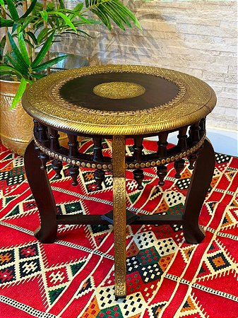 Mesa - Madeira - Marchetado em Metal - Marrom e Dourado