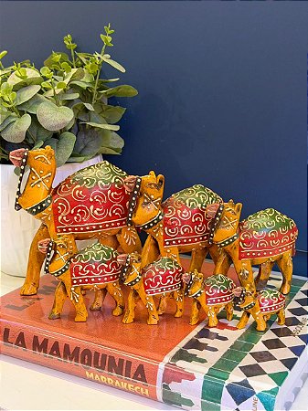 Familia Camelo Decorativo - Madeira - Pintado á mão - Colorido