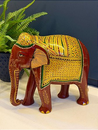 Elefante - Madeira - Pintado à mão - Marrom e Dourado - 25CM