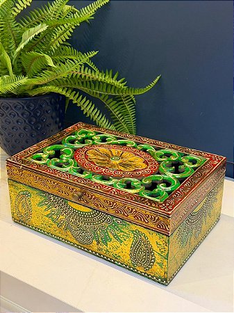 Caixa Decorativa - Porta Joias - Madeira - Pintado á Mão - Verde, Vermelho - 27X18CM