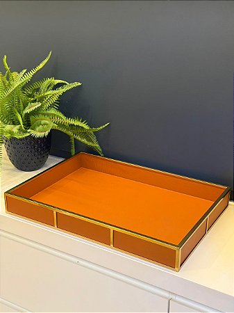 Bandeja - Couro Sintético - Terracota e Dourado - 50CM