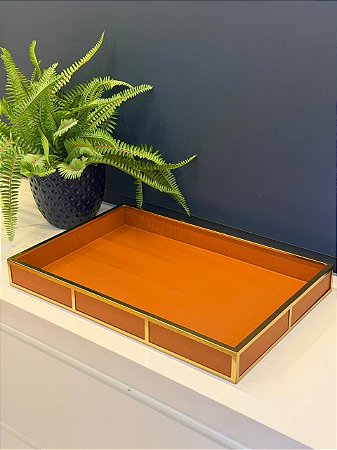 Bandeja - Couro Sintético - Terracota e Dourado - 45CM