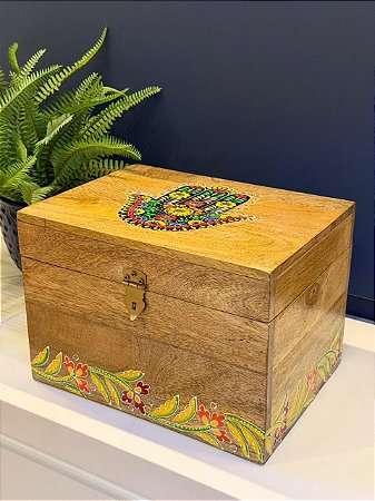 Caixa Decorativa - Porta Joias - Madeira - Pintado á Mão - Marrom e Colorido - 31X23CM