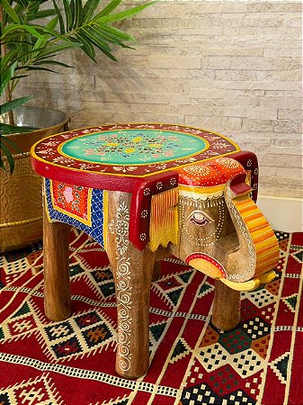 Banqueta - Elefante - Madeira - Pintado à mão - Marrom e Colorido - 37cm