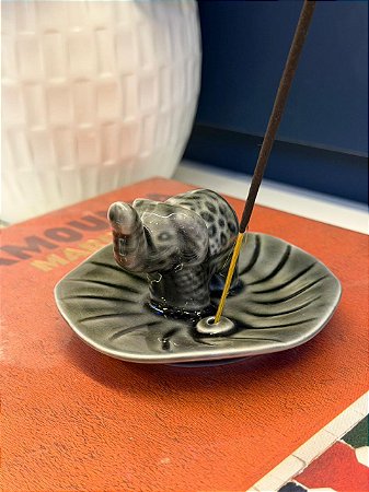 Incensário Elefante - Cerâmica - Cinza