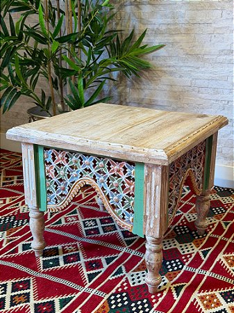 Mesa Madeira Entalhada - Pintado à Mão - Pátina e Colorido - 42CM