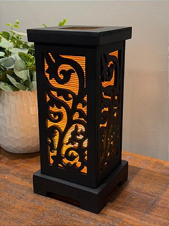 Luminária - Madeira e Palha - Preto - 28CM