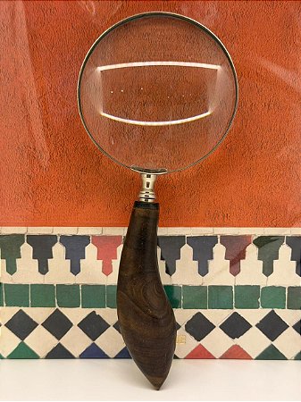 Lupa de Aumento - Metal - Madeira